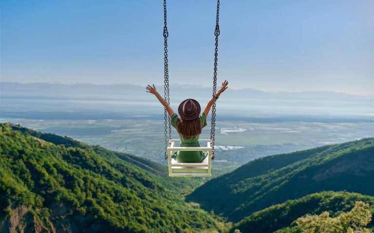 The Small Moments That Changed Me More Than the Big Ones