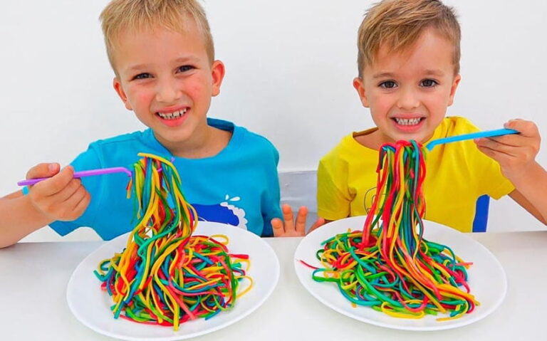 Vlad and Nikki Net Worth